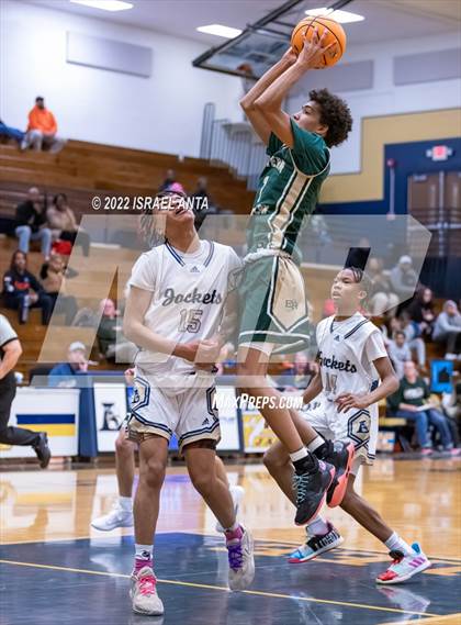 Thumbnail 2 in Lee County vs. Eastern Randolph (Yellow Jackets Christmas Classic) photogallery.