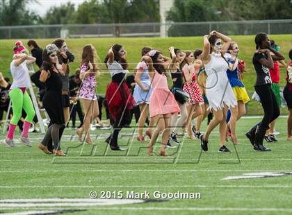 Thumbnail 1 in Cinco Ranch vs Strake Jesuit photogallery.