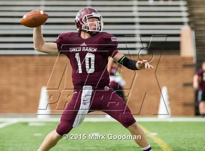 Thumbnail 3 in Cinco Ranch vs Strake Jesuit photogallery.