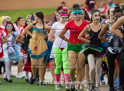 Thumbnail 1 in Cinco Ranch vs Strake Jesuit photogallery.