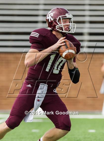 Thumbnail 3 in Cinco Ranch vs Strake Jesuit photogallery.