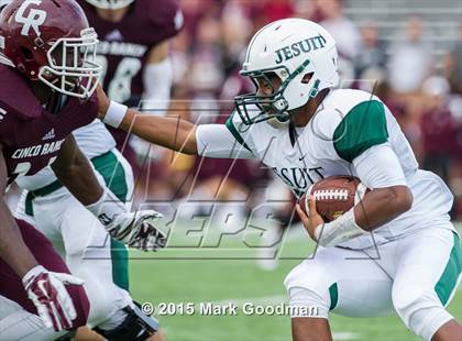 Thumbnail 1 in Cinco Ranch vs Strake Jesuit photogallery.