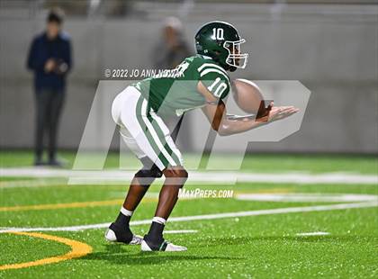 Thumbnail 2 in Franklin vs. Columbus (UIL 3A D1 Quarterfinal) photogallery.