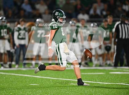 Thumbnail 3 in Franklin vs. Columbus (UIL 3A D1 Quarterfinal) photogallery.