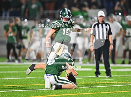 Thumbnail 2 in Franklin vs. Columbus (UIL 3A D1 Quarterfinal) photogallery.