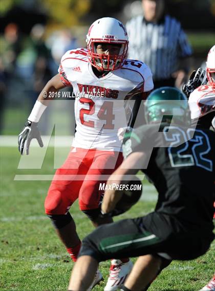 Thumbnail 1 in Glenbard West vs. Homewood-Flossmoor  photogallery.