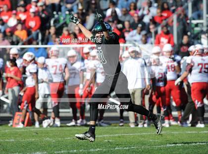 Thumbnail 2 in Glenbard West vs. Homewood-Flossmoor  photogallery.