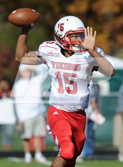 Thumbnail 3 in Glenbard West vs. Homewood-Flossmoor  photogallery.