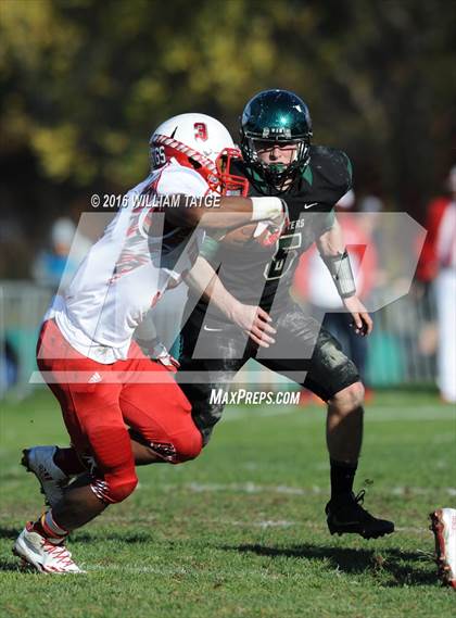 Thumbnail 2 in Glenbard West vs. Homewood-Flossmoor  photogallery.
