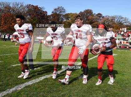 Thumbnail 1 in Glenbard West vs. Homewood-Flossmoor  photogallery.