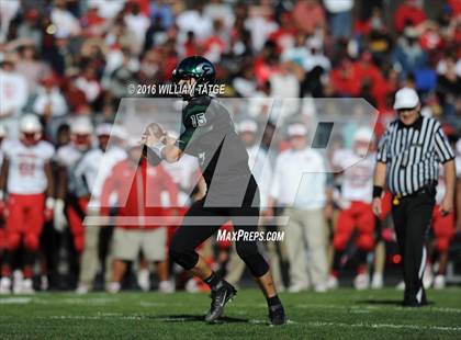 Thumbnail 2 in Glenbard West vs. Homewood-Flossmoor  photogallery.