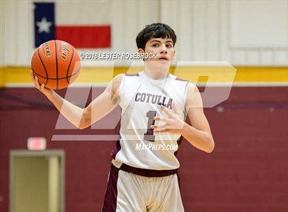 Thumbnail 3 in Falls City @ Cotulla photogallery.