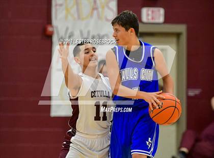 Thumbnail 1 in Falls City @ Cotulla photogallery.