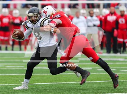 Thumbnail 1 in East vs. Lone Peak (UHSAA 6A Semifinal) photogallery.