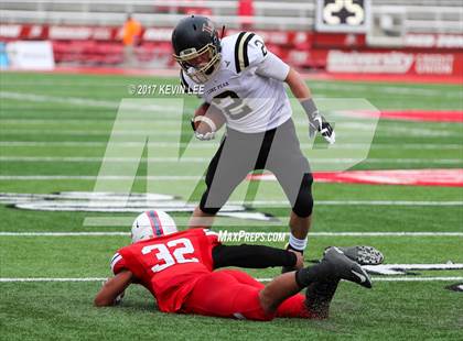 Thumbnail 2 in East vs. Lone Peak (UHSAA 6A Semifinal) photogallery.