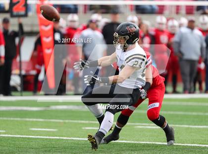 Thumbnail 3 in East vs. Lone Peak (UHSAA 6A Semifinal) photogallery.