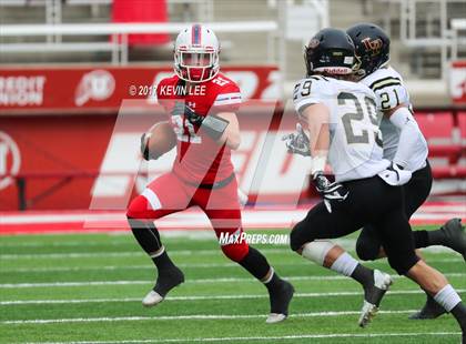 Thumbnail 3 in East vs. Lone Peak (UHSAA 6A Semifinal) photogallery.