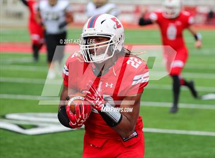 Thumbnail 1 in East vs. Lone Peak (UHSAA 6A Semifinal) photogallery.
