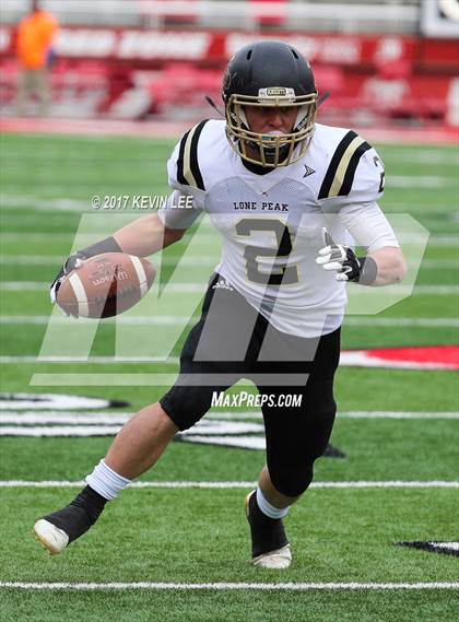 Thumbnail 1 in East vs. Lone Peak (UHSAA 6A Semifinal) photogallery.