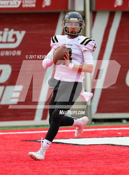 Thumbnail 1 in East vs. Lone Peak (UHSAA 6A Semifinal) photogallery.