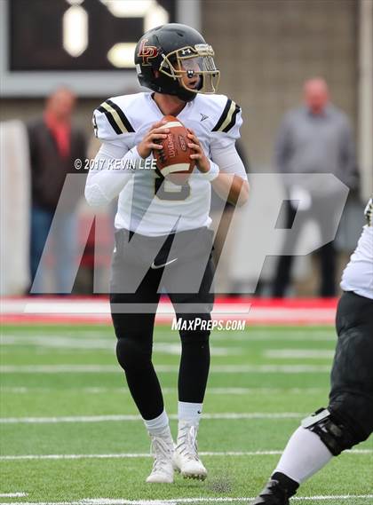 Thumbnail 1 in East vs. Lone Peak (UHSAA 6A Semifinal) photogallery.