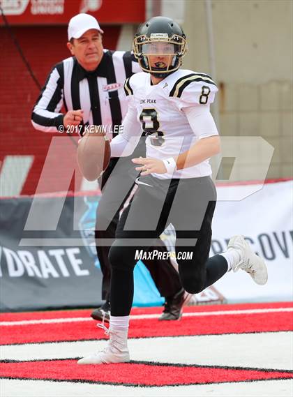 Thumbnail 3 in East vs. Lone Peak (UHSAA 6A Semifinal) photogallery.