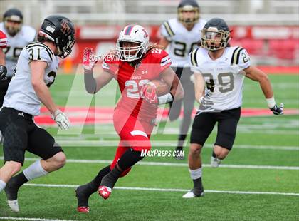 Thumbnail 1 in East vs. Lone Peak (UHSAA 6A Semifinal) photogallery.