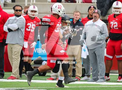 Thumbnail 1 in East vs. Lone Peak (UHSAA 6A Semifinal) photogallery.