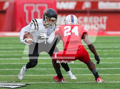 Thumbnail 2 in East vs. Lone Peak (UHSAA 6A Semifinal) photogallery.