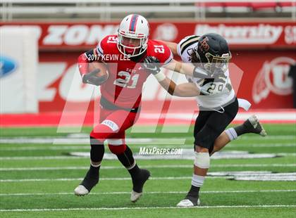 Thumbnail 3 in East vs. Lone Peak (UHSAA 6A Semifinal) photogallery.