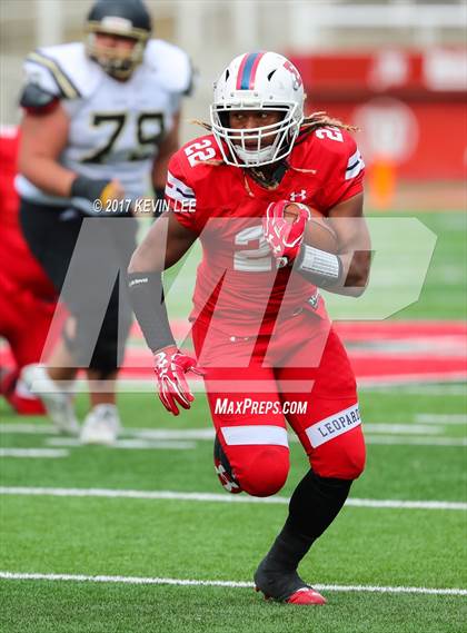 Thumbnail 2 in East vs. Lone Peak (UHSAA 6A Semifinal) photogallery.