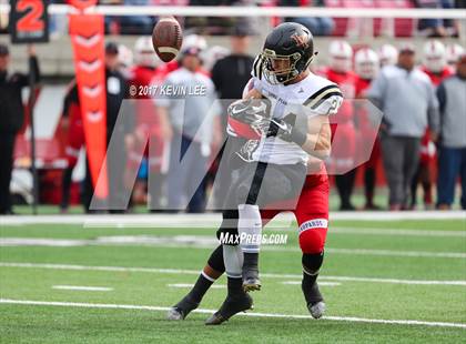 Thumbnail 2 in East vs. Lone Peak (UHSAA 6A Semifinal) photogallery.