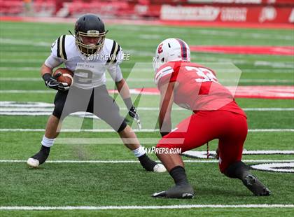 Thumbnail 1 in East vs. Lone Peak (UHSAA 6A Semifinal) photogallery.