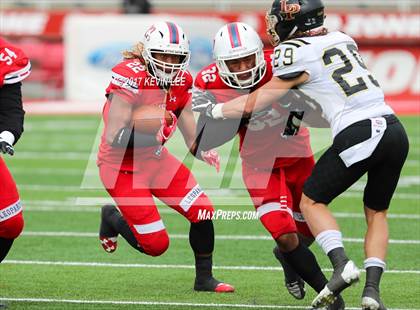 Thumbnail 1 in East vs. Lone Peak (UHSAA 6A Semifinal) photogallery.