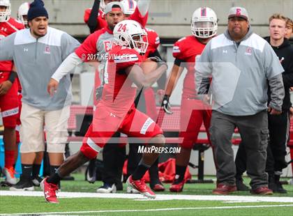 Thumbnail 1 in East vs. Lone Peak (UHSAA 6A Semifinal) photogallery.