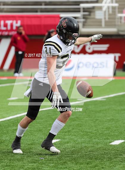Thumbnail 1 in East vs. Lone Peak (UHSAA 6A Semifinal) photogallery.