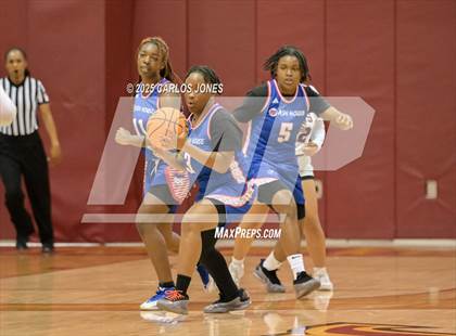 Thumbnail 2 in Verdugo Hills vs. George Washington Prep (CIF CS Division 1 Final)  photogallery.