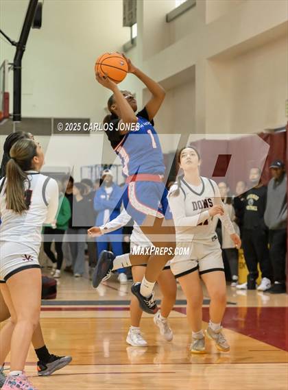Thumbnail 2 in Verdugo Hills vs. George Washington Prep (CIF CS Division 1 Final)  photogallery.
