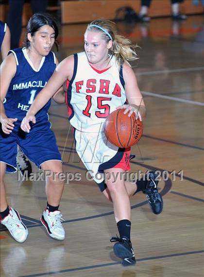 Thumbnail 2 in Immaculate Heart vs. Flintridge Sacred Heart (San Gabriel Valley Classic) photogallery.