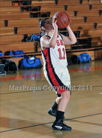 Thumbnail 1 in Immaculate Heart vs. Flintridge Sacred Heart (San Gabriel Valley Classic) photogallery.