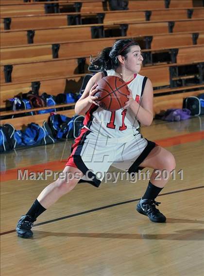Thumbnail 3 in Immaculate Heart vs. Flintridge Sacred Heart (San Gabriel Valley Classic) photogallery.