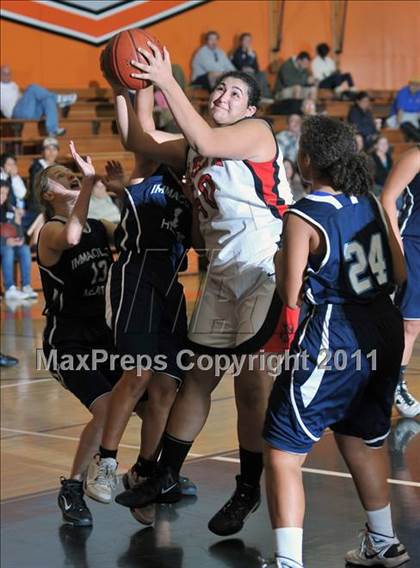 Thumbnail 1 in Immaculate Heart vs. Flintridge Sacred Heart (San Gabriel Valley Classic) photogallery.