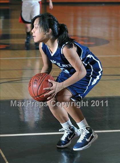 Thumbnail 2 in Immaculate Heart vs. Flintridge Sacred Heart (San Gabriel Valley Classic) photogallery.