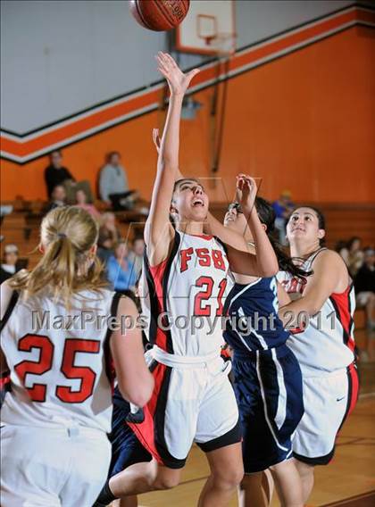 Thumbnail 1 in Immaculate Heart vs. Flintridge Sacred Heart (San Gabriel Valley Classic) photogallery.