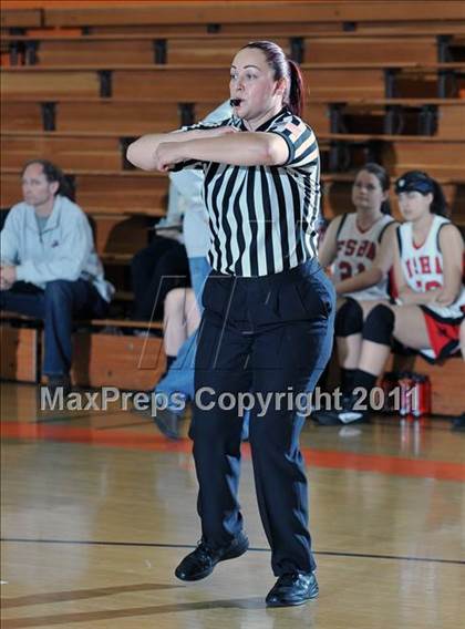 Thumbnail 3 in Immaculate Heart vs. Flintridge Sacred Heart (San Gabriel Valley Classic) photogallery.