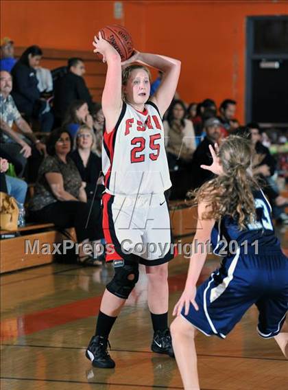 Thumbnail 1 in Immaculate Heart vs. Flintridge Sacred Heart (San Gabriel Valley Classic) photogallery.