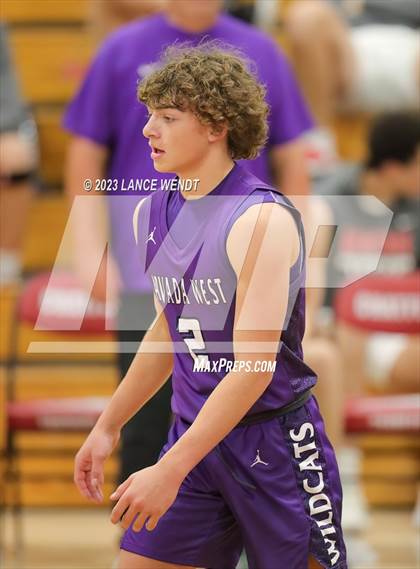 Thumbnail 2 in Arvada West vs. Chatfield photogallery.