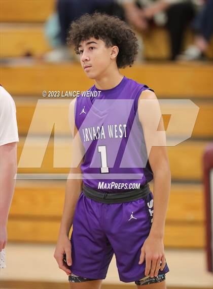 Thumbnail 2 in Arvada West vs. Chatfield photogallery.