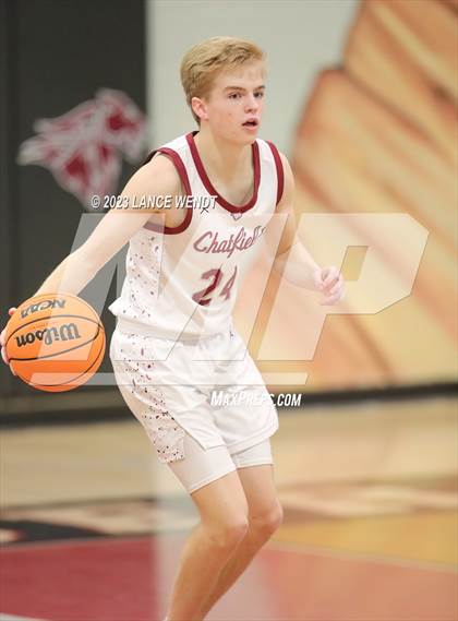 Thumbnail 2 in Arvada West vs. Chatfield photogallery.