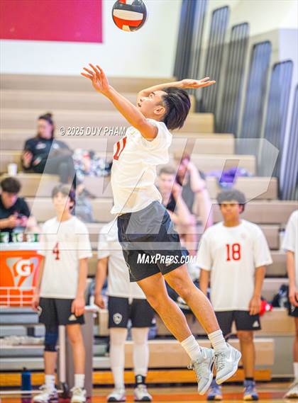 Thumbnail 2 in Servite @ Orange Lutheran photogallery.